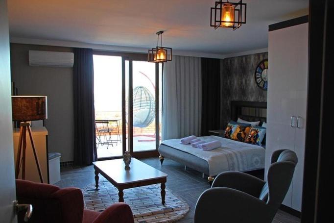 Yeni Foca Butik Otel Eksteriør bilde