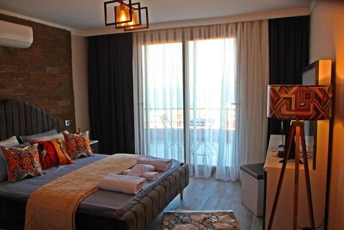 Yeni Foca Butik Otel Eksteriør bilde